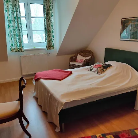 Forsthof アパート *