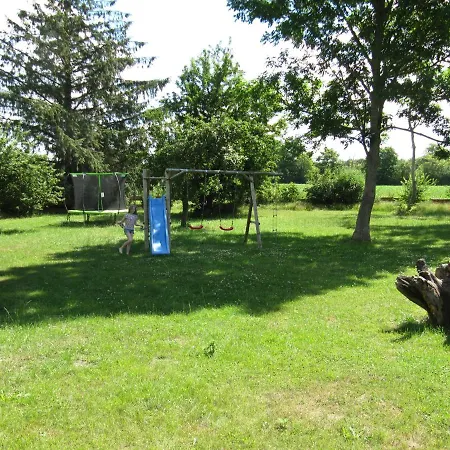 アパート Forsthof